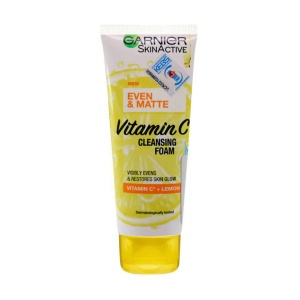 Garnier Vitamin C Cleansing Foam