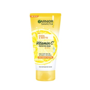 Garnier Vitamin C Protective Cream SPF 30